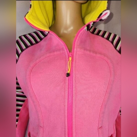 Lululemon | Hoodie | XS | Pink and Yellow | Women - Picture 3 of 9